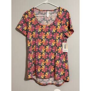 Brand New LuLaRoe Classic T-shirt – Size [S] – Soft Jersey Fabric flower
